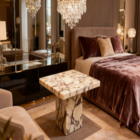 Table basse de salon PAIA STONE en marbre naturel, design luxueux, personnalisable, en marbre Calacatta Viola