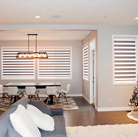 ม่านม้วนกลางแจ้งกันน้ำกันลมร่มเงาสำหรับระเบียงสวนบ้านสำนักงานวิลล่าไฟฟ้ารีโมทคอนโทรลในตัว - Product Image 2