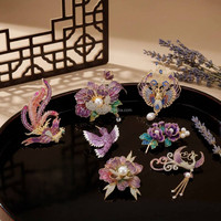Bros Pin Enamel Ungu Grosir Pabrik, Berhiaskan Mutiara dan Berlian Imitasi, Gaya Cina Motif Bunga Phoenix, Perhiasan untuk Hiasan Jas dan Mantel