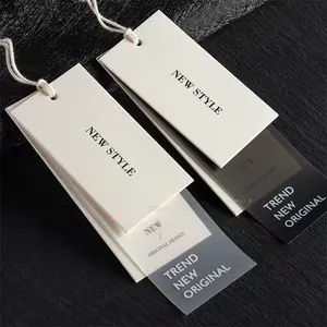 Benutzer definiertes Modedesign Logo Markenname Hochwertige Kleidung Tags Etiketten Benutzer definierte Papier hängen Tags mit Schnur Seil für Kleidung