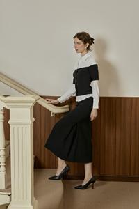 Ensemble chemise et jupe superposée noir et blanc MARINA - Chemise kaki élégante/formelle/de bureau pour femme KS49 - Product Image 6