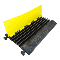 Protector de Cables de Goma Leahua Negro y Amarillo 900*600*80mm, Canal de 60x40mm, Reductor de Velocidad para Seguridad Vial