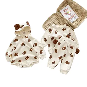 2023 Ins Herfst/Winter Baby Peuter Baby Jongen En Meisje Jongen Baby Cartoon Beer Print Driehoek Jumpsuit Klimpak