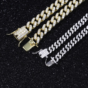 สร้อยคิวบาลายเดี่ยวแบบกำหนดเอง ขนาด 6 มม. 8 มม. 10 มม. เงินแท้ S925 ชุบทอง สร้อยคอฮิปฮอปประดับเพชรโมอิสซาไนต์ - Product Image 3