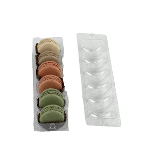 Şeffaf PET Plastik Kare Blister Makaron Tepsisi, 0,5 mm Kalınlığında, Özelleştirilebilir Boyut ve Kek Gıda Ambalajı için OEM/ODM Hizmeti - Product Image 3