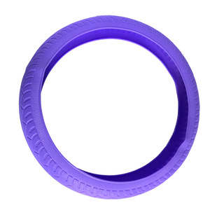 Funda de silicona para volante Yi Kailing, accesorio interior de coche universal antideslizante de color morado - Product Image 1