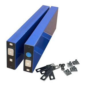 叶片<span class=keywords><strong>3.2v</strong></span> 154ah磷酸铁锂棱柱形电池可充电LFP锂离子<span class=keywords><strong>3.2v</strong></span> lifepo4电池 - Product Image 2