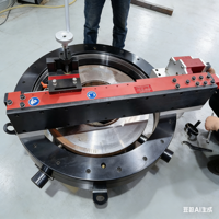 Machine à rainurer les tuyaux externe portable SFN-610 0-610 mm, électrique, CNC, pour le fraisage des brides montées en extérieur, idéale pour la réparation sur site des installations industrielles