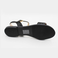 Nouveau design de chaussures plates ouvertes pour femmes pour l'été sandales pour femmes et dames