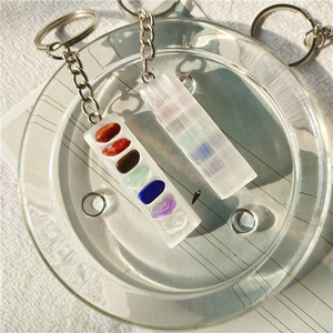 Nouveautés Pierre de sélénite brute naturelle 7 <span class=keywords><strong>chakras</strong></span> Porte-clés Pierres Cristaux Pierres roulées <span class=keywords><strong>pour</strong></span> la <span class=keywords><strong>méditation</strong></span> - Product Image 3