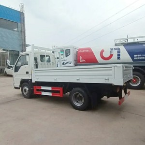 Cheap 4x2 Light Duty 3Ton Box Truck New LHD Diesel Fence Cargo Box Truck for Sale - Product Image 5