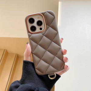 Lanière en cuir pour appareil photo en métal <span class=keywords><strong>de</strong></span> style petit parfum étui <span class=keywords><strong>de</strong></span> téléphone portable motif diamant pour Apple 16/17/17pro - Product Image 5