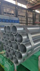 Tubo <span class=keywords><strong>in</strong></span> <span class=keywords><strong>Acciaio</strong></span> Zincato a Caldo ASTM Z10-Z29 Rivestimento Rigido Regular Spangle Skin Pass Leggermente Oleato <span class=keywords><strong>Acciaio</strong></span> al Carbonio Prezzo Basso - Product Image 2