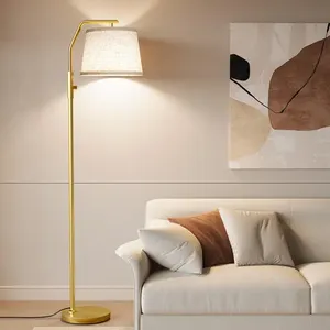 Lampadaire minimaliste doré à brancher, style nordique moderne, avec abat-jour tambour, idéal pour chambre à coucher - Product Image 1