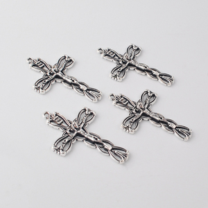 Colgante de Crucifijo con Estatua de Jesús Católica Chapada en Plata Antigua ACR018 Kingme para Collar de Rosario <span class=keywords><strong>DIY</strong></span> - Product Image 2