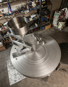 Machine automatique à faire du kunafa avec plaque de cuisson rotative, distributeur automatique de garniture, machine à kunafa commerciale pour dessert du Moyen-Orient - Product Image 4