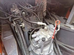 Maquinaria Pesada de Construcción HITACHI ZX240 Usada de Alto Rendimiento, Equipo de Ingeniería Rentable en Stock desde China - Product Image 4