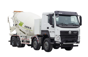 Camion malaxeur à béton électrique pur 8x4 de fabrication chinoise, moteur électrique haute puissance, automatique, Euro 6, conduite à gauche, nouvelle énergie - Product Image 4