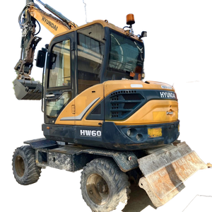 Second Hand Wheel Excavator 6Ton <b>Small</b> Mini Used Hydraulic Hyundai HW60 Wheel Excavator - Product Image 1