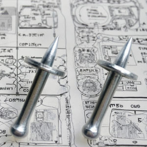 Fixations du fabricant Clous de tir RED HIT NK32 Clous en acier au carbone Clous en acier à béton à tête lisse Clous à goupille d'entraînement en béton - Product Image 1