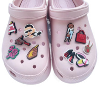 Hiasan sepatu taman DIY dekorasi sepatu atas PVC ornamen sepatu dan jimat sumbatan