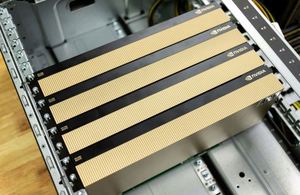 Serveur GPU IA 4U HPE ProLiant DL380a Gen12 d'origine usine 2026 pour stockage, montable en rack, en stock - Product Image 4