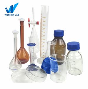 Cylindre gradué en <span class=keywords><strong>verre</strong></span> transparent de haute qualité en borosilicate pour laboratoire - Product Image 6