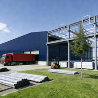 Structure en acier préfabriquée pour entrepôt et atelier