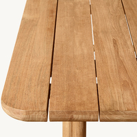 Ensemble de salle à manger en teck moderne et durable, table et chaises d'extérieur pour patio, jardin, hôtel, appartement, imperméable pour utilisation en parc