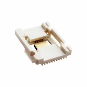 Circuito Integrado OPAMP DIFF 1 CIRCUIT 8CFP Distribuidor Autorizado 8 CSOlC (0.220", 5.65mm de Ancho) Chip de Circuitos Integrados THS4521SHKQ - Product Image 1