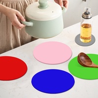 Meilleures ventes transfrontalières : Sous-verre en silicone de Chine 18 cm, Tapis de table isolant thermique anti-brûlure 146245
