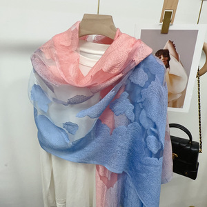 Nuova Sciarpa in Organza alla Moda, Colorata e Sfumata, con Stampa Floreale Rosa, Sexy Sciarpa da Donna, Hijab Tinta Unita - Product Image 5