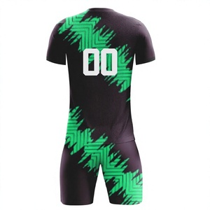 Ensemble de maillots et pantalons de football personnalisés prêts à être expédiés - 100% polyester, impression numérique, manches courtes, taille élastique, unisexe adulte, OEM/ODM privé - Product Image 2