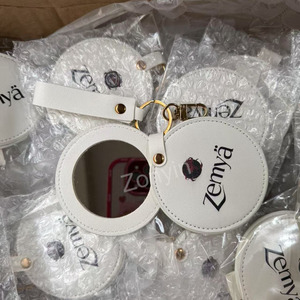 Zonyin thấp moq biểu tượng tùy chỉnh vòng Pocket gương mỹ phẩm PU da xách tay nhỏ nhỏ gọn gương trang điểm với Keychain - Product Image 3