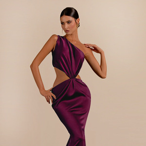 Abito da Sera Monospalla con Aperture per Donna 2025, Vestito in Raso con Schiena Scoperta, Gonna Ampia <span class=keywords><strong>Rosso</strong></span> Vino, Abito Lungo Aderente da Festa - Product Image 3