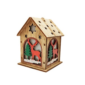 Decorazioni Natalizie All'Ingrosso: <span class=keywords><strong>Casetta</strong></span> in Legno Luminosa, Pendente Natalizio in Legno Illuminato - Product Image 3