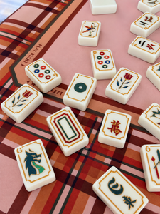Conjunto de Jogo de Mahjong com Peças de Resina Americana e Números Árabes, Presente Luxuoso para Mulheres, Entretenimento para Festas em Família - Product Image 1