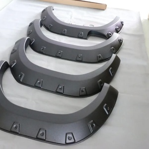 Accesorios para Automóviles OEM/ODM, Guardabarros para Toyota Hilux Revo, Nuevo Estilo - Product Image 4