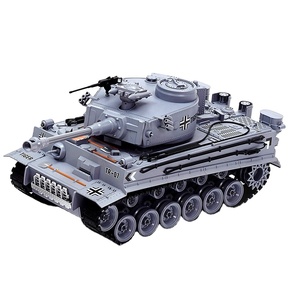 Tank de combat militaire RC de haute qualité à l'échelle 1/18 2,4G avec balles, fumée simulée, jouets de tank télécommandés pour enfants - Product Image 3