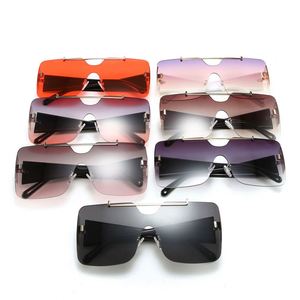 Lunettes de soleil carrées surdimensionnées de luxe pour hommes et femmes, avec logo personnalisé, dégradé, protection UV400, monture monobloc, nouvelle collection 2019 - Product Image 6