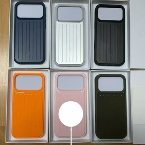 Fundas Magnéticas de Policarbonato y Aleación de Aluminio de Diseño de Lujo para iPhone 14 15 16 17 Pro Max, Venta al Por Mayor de Fábrica - Product Image 1