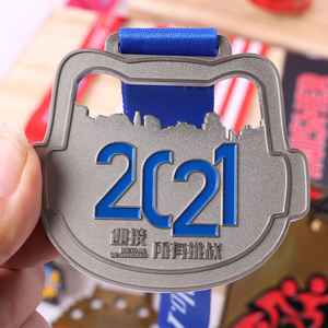 Torneo niño Aleación de Zinc fútbol americano velocidad patín caballo Color Metal deportes personalizado Irregular medalla cordón - Product Image 2