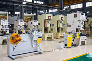 C Frame Power Press 25 35 <span class=keywords><strong>45</strong></span> 60 80ton Máquina de <span class=keywords><strong>prensa</strong></span> neumática Punzonadora Spot Venta directa de fábrica - Product Image 4