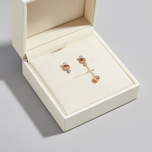 Boucles d'oreilles minimalistes asymétriques très vendues, bijoux en or massif 18 carats, diamants naturels véritables, fabrication artisanale, cadeau pour femme - Product Image 4