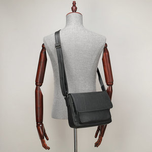 Tasarımcı kutusu erkek hakiki deri cep telefonu yan göğüs Sling Crossbody bagaj seyahat omuz askılı çanta erkekler için kadın - Product Image 4