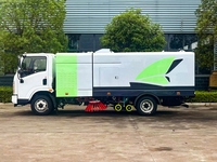 Camion balayeuse 4x2 avec réservoir d'eau de 12m³ et bac à poussière de 12m³, nettoyage municipal combiné par lavage haute pression et aspiration
