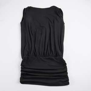 Vestido mini de punto ajustado negro sin mangas con cuello redondo y espalda baja de diseñador para mujer - Product Image 2