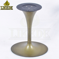 Pieds de table à manger ovales en fer et acier bronze antique, style tulipe