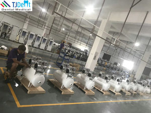 Equipo <span class=keywords><strong>Dental</strong></span> Ce silencioso, 60L, tres unidades de silla <span class=keywords><strong>Dental</strong></span>, compresor de aire - Product Image 4