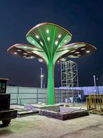 Sculpture d'arbre bionique LED personnalisée en acier inoxydable 316L - Art paysager lumineux intelligent pour projets municipaux et hôteliers